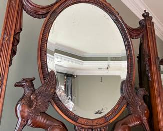 Mirror on the antique tri-fold screen