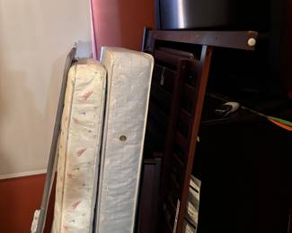 Full baby bed with mattress, like new