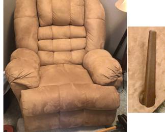 PRE-SALE Tan American Furniture Rocker Recliner $35