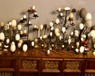 PRE-SALE Fantastic Egg Collection w Over 100 EGGS some Reptiles (Snakes, Turtles, Alligators, Crocodiles, Lizards, Iguana etc), some Birds (Ostrich, Penguins, Puffin, Owls, Flamingos, Ducks etc ) Includes Brass & Other Holders. Plus Waterford Crystal, Marble, Wood, Stone etc… Entire Collection AS IS $250