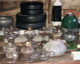 More Oil Lamp Bases (some chimneys / globes)