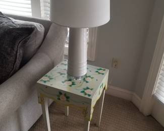 Painted accent table; table lamp