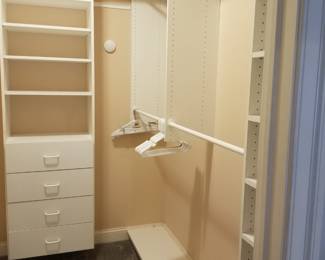 Closet system