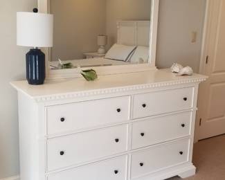 King bedroom suite: long dresser with mirror