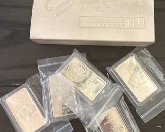 100 oz silver bar and 1oz bars