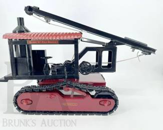 BUDDY L PRESSED STEEL PILE DRIVER