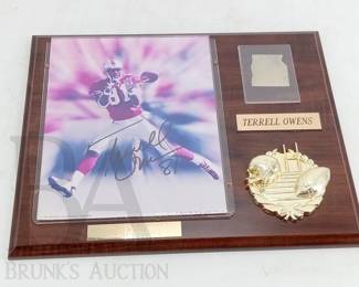TERRELL OWENS SIGNED AUTOGRAPH