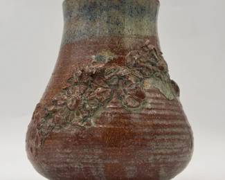 Detailed Short Top Ceramic Vase