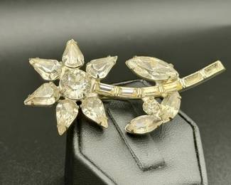 Signed Kramer Of New York Rhinestone Flower Brooch