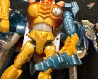 Transformers Beast Wars Transmetal Deluxe Airazor action figure