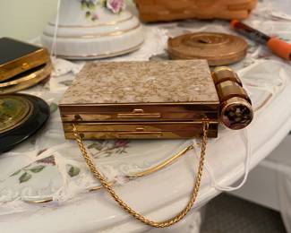 More compacts, most in LIKE NEW condition.