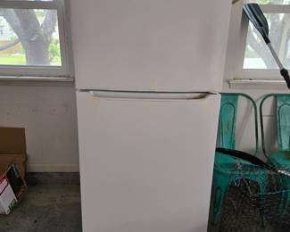 Frigidaire refrigerator
