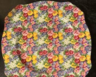 Royal Winton "Tulip" Pattern Plate 