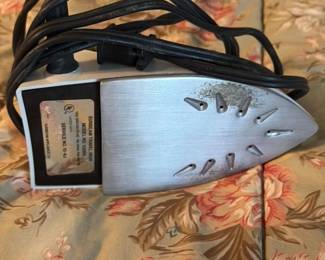 Sunbeam Travel Iron/Steamer 