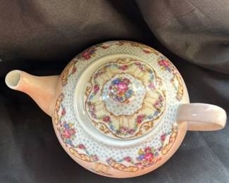 Everyday White by Fitz and Floyd Teapot 