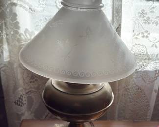 Victorian Era Oil Lamp with Etched Frosted Glass Shade 