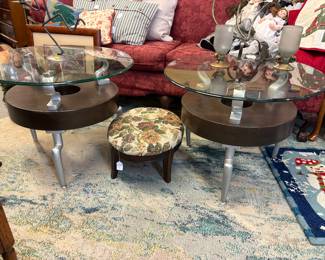 Another look at our contemporary tables