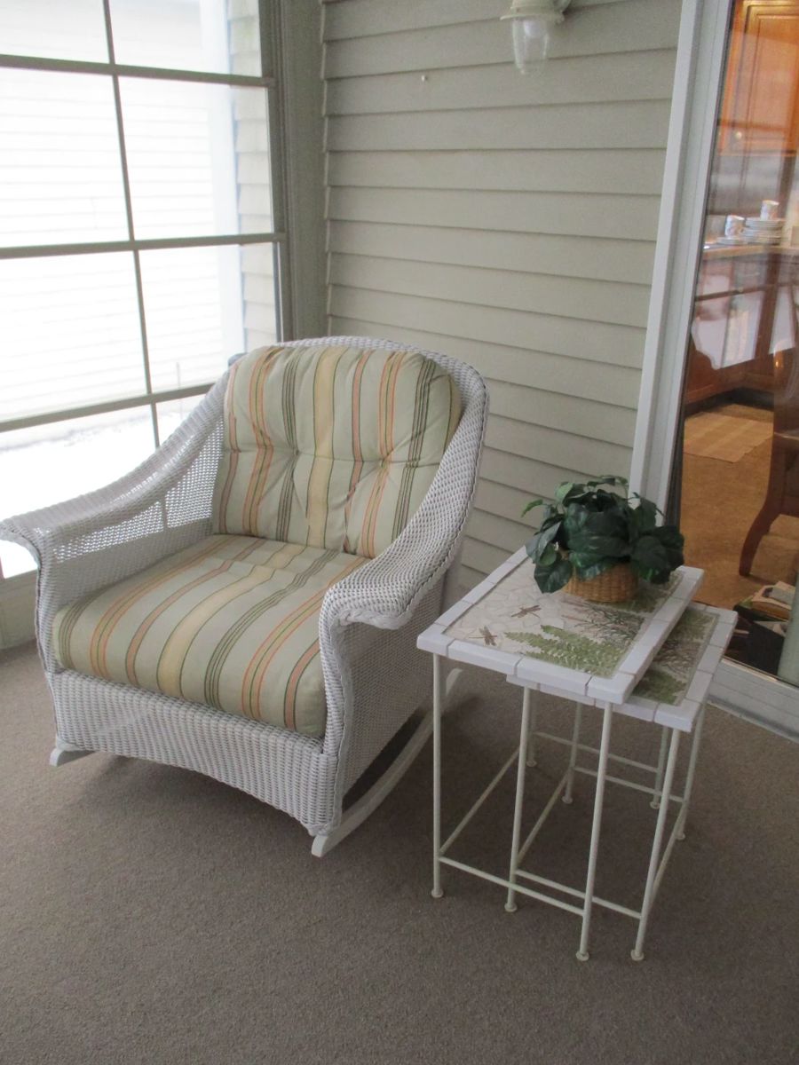 clean wicker  porch furniture 