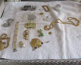 jewelry = there is MORE