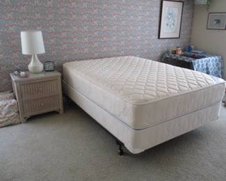 bedroom Elkhart bedding 