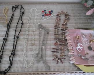 jewelry = there is MORE