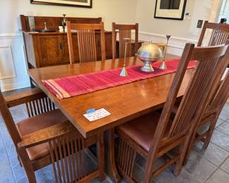 L & JG Stickley dinging table and 6 chairs
