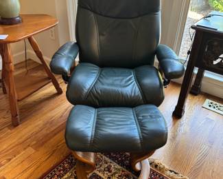 Hunter green stressless chair 1 of 2