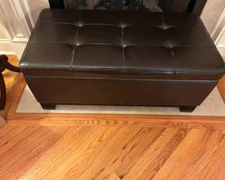 #87	Brown Storage Bench w/lift up Top - 41x21x17	 $30.00 			
