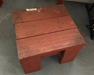 #111	Redwood endtable 18x17x14	 $25.00 			
