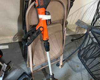 #117	Black and Decker cordless trimmer with battery and trimmer	 $35.00 			
