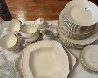 #170	Rosenthal Sanssouci ivory gold trim 44 piece China 	 $160.00 			
