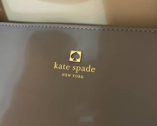 #74	Kate Spade Gray Tote Bag 	 $40.00 			
