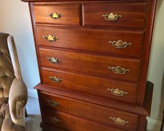 #80	Wood Chest of 7 Drawers - 39x18x41	 $125.00 			
