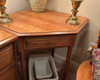 #48	Wood Dresser w/6 drawers and Mirror - 50x17x30   mirror - 30x38	 $125.00 			
#49	Wood Corner Table w/1 drawer - 28x28x30	 $60.00 			

