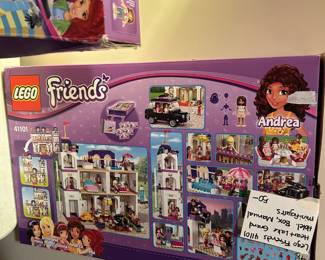 #148	Lego friends 41101 heartlake grand hotel box manuel mini figures 	 $50.00 			
