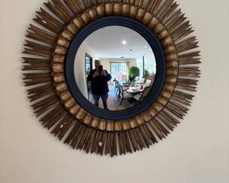 22Nov 08 2025 05 19pmEpzY