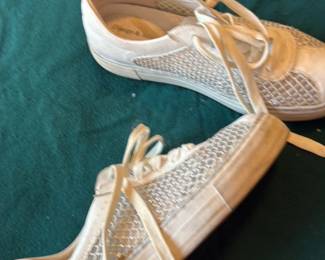 Django & Juliette White Leather and Mesh Sneakers