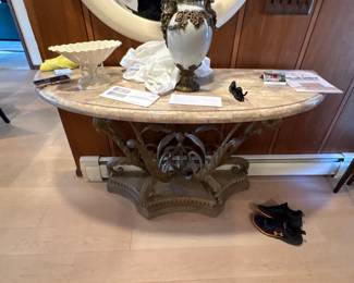 95Nov 08 2025 05 37pmHUzH