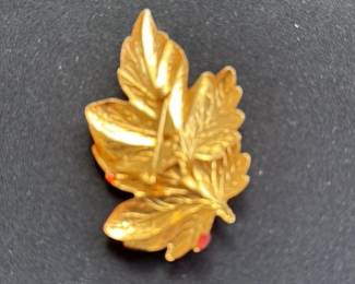 Vintage Enamel Maple Leaf Brooch