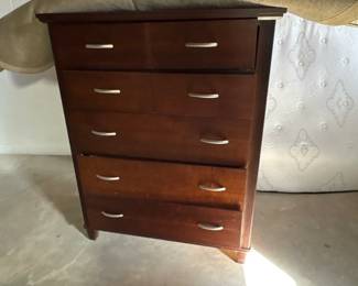 107Nov 08 2025 05 40pmG4HU