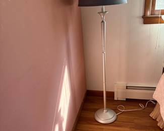 80Nov 08 2025 05 31pmqaPh