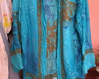 Women's Blue Floral Kimono