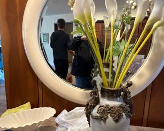 96Nov 08 2025 05 37pmUYmS