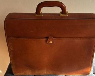 Tangaroa Leather Briefcase