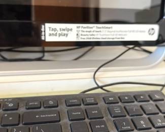 HP Pavilion All-in-One 23 b010t PC