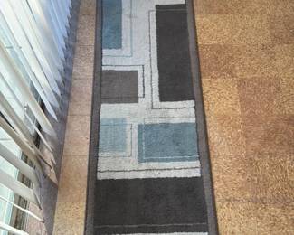 Geometric Patterned Runner Rug