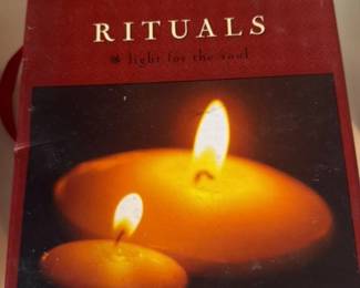 Rituals "Light for the Soul" Candle and Book Set