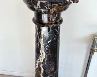 Black Marble Pedestal
