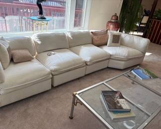 11Nov 08 2025 05 16pmqLdw