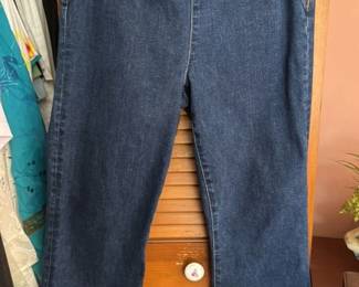 Veronica Beard "Scout" Dickey Jeans